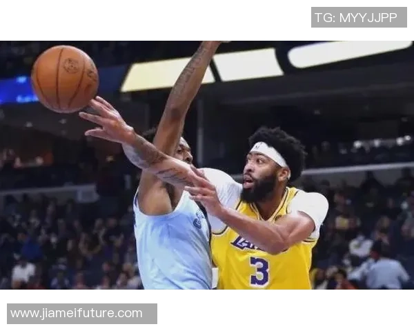 湖人对热火第六场比赛主场归属分析及影响因素探讨 湖人对热火第六场比赛主场归属分析及影响因素探讨